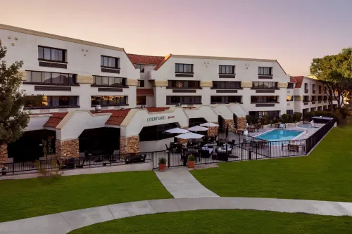 Courtyard San Diego Rancho Bernardo Featured Photos
