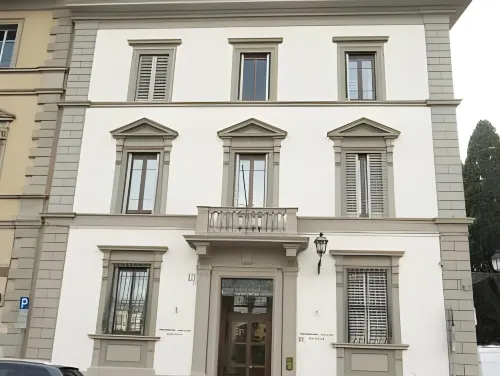 Serristori Palace Residence Featured Photos