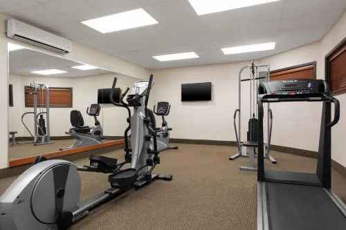 Wingate by Wyndham Chesapeake Leisure & Recreation Photos