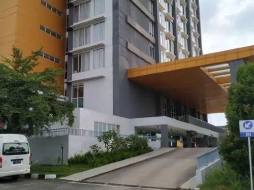 Grand Tan Banjarmasin Hotel & Convention Center Außen Photos