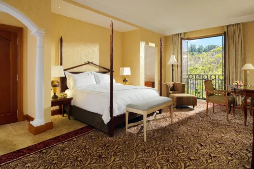 Sheraton Addis, a Luxury Collection Hotel, Addis Ababa Huoneet Photos