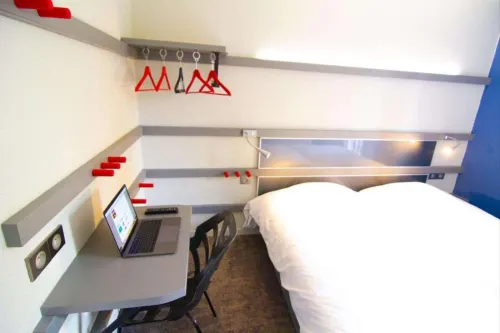 Enzo Hotels by Kyriad Direct Trappes Chambres Photos