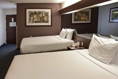 Microtel Inn & Suites by Wyndham Atlanta Airport Photos