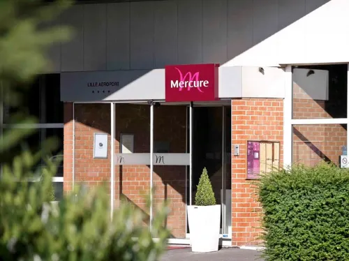 Hôtel Mercure Lille Aéroport Exterior Photos