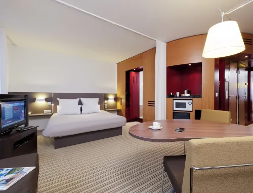 Novotel Suites Paris Montreuil Vincennes Photos