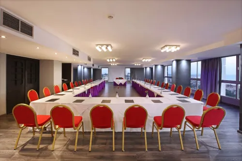 Anezi Tower Hotel Espaces Affaires Photos
