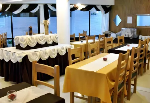 San Remo Hotel Restauration Photos