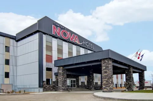Chateau Nova Yellowknife Extérieur Photos