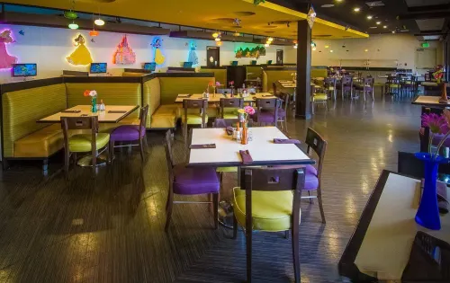 Holiday Inn & Suites Anaheim (1 Blk/Disneyland®) Dining Photos