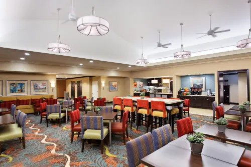 Homewood Suites by Hilton Orlando Airport Ristorazione Photos