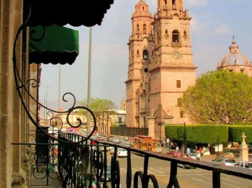 Holiday Inn Express Morelia Centro Historico Near Hotel Photos