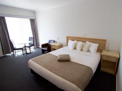 Albury Paddlesteamer Motel Rooms Photos