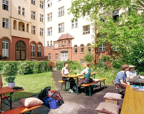 Three Little Pigs Hostel - Your Berlin Castle Außen Photos