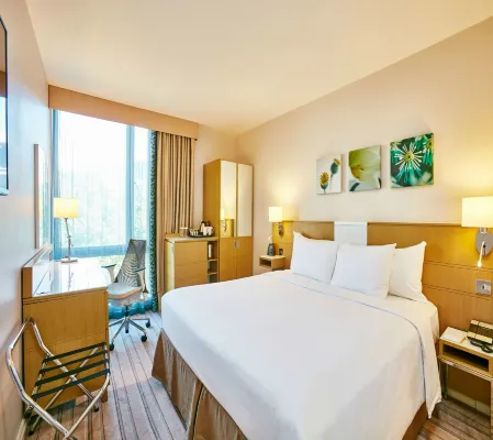 Hilton Garden Inn Birmingham Brindleyplace Photos
