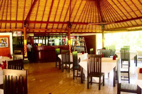 New Sunari Lovina Beach Resort Dining Photos