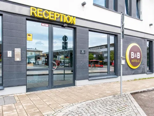 B&B Hotel Rosenheim Außen Photos