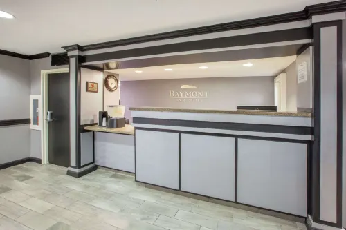 Baymont by Wyndham Madison Heights Detroit Area Public Areas Photos