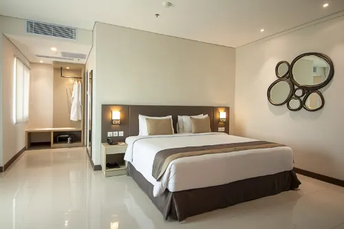 Solo Paragon Hotel & Residence Nổi bật Photos