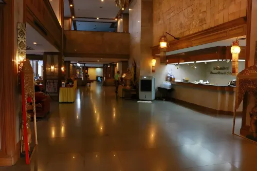 Diamond River Ping Petch-Ngam Hotel Öffentliche Flächen Photos