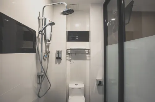 V3 Hotel & Residence Seri Alam Photos