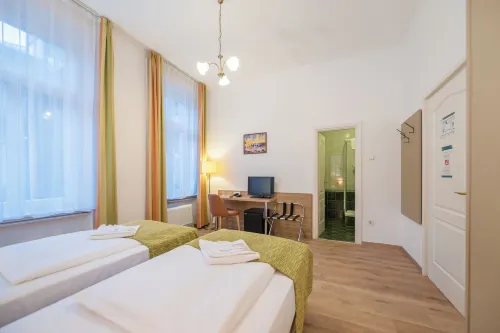 Baross City Hotel - Budapest Номера Photos