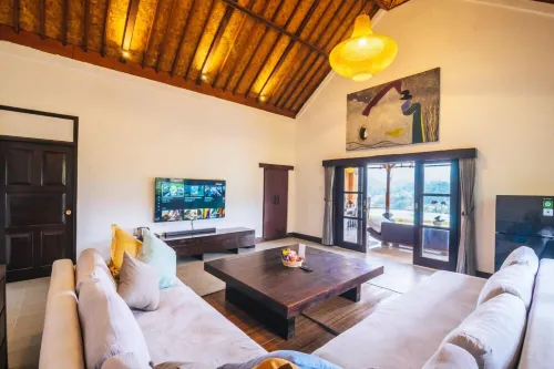 Patal Kikian Villa Rooms Photos