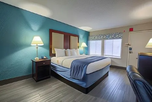 Days Inn by Wyndham Mobile I-65 Photos