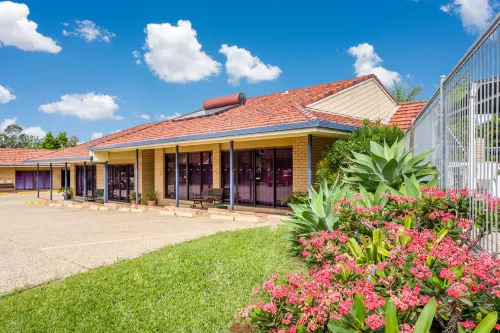 Aspley Carsel Motor Inn Exterior Photos