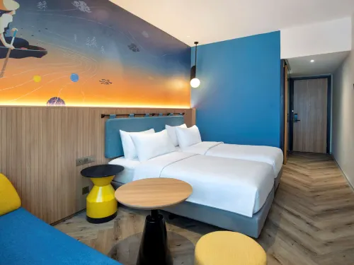 Ibis Styles Semarang Simpang Lima Kamar Photos