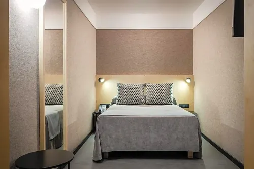 Hotel Raval House Rooms Photos