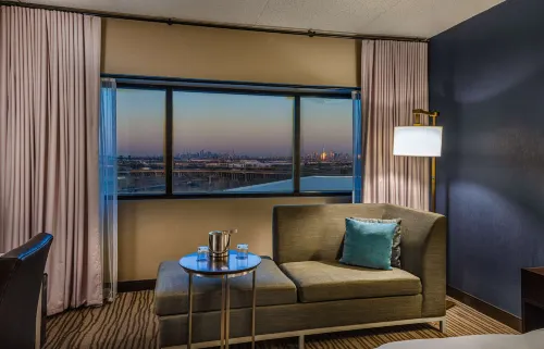 DoubleTree by Hilton Hotel Newark Airport Phòng Photos