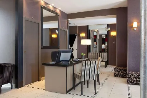 Hôtel Eiffel Seine À proximité de l'hôtel Photos