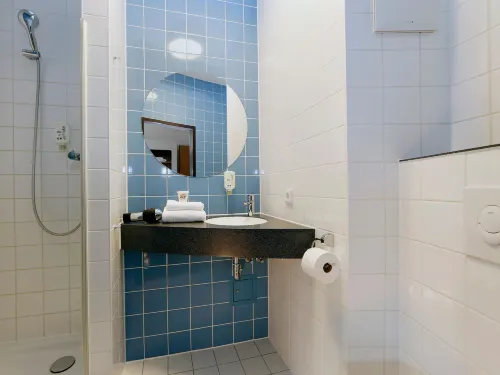 B&B HOTEL Berlin-Charlottenburg Photos