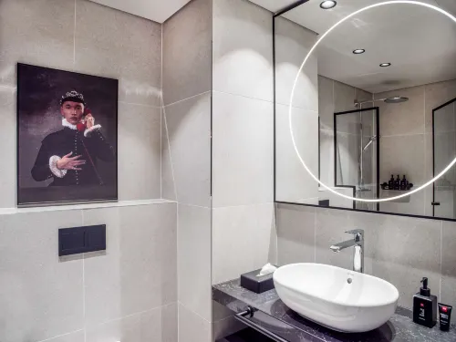 Radisson Red Helsinki Rooms Photos