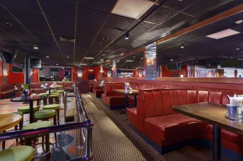 Ramada by Wyndham Rochelle Park Near Paramus Dining Photos