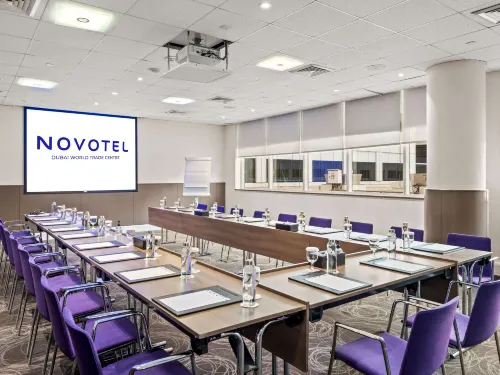 Novotel World Trade Centre Dubai Бизнес-удобства Photos