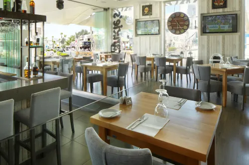 Melpo Antia Hotel & Suites Питание Photos
