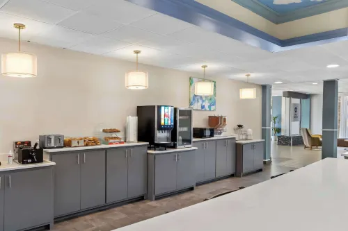 Best Western Atlanta Cumberland/Galleria Hotel Restauration Photos