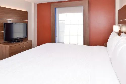 Holiday Inn Express Towson- Baltimore North Rooms Photos