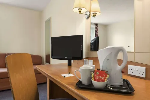 Days Inn by Wyndham Cannock Norton Canes M6 Toll Chambres Photos