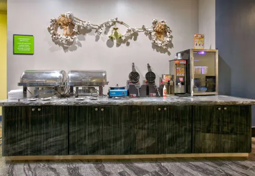 La Quinta Inn & Suites by Wyndham Lubbock Southwest Restauration Photos