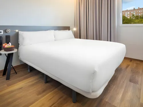 B&B HOTEL Madrid Carabanchel Photos