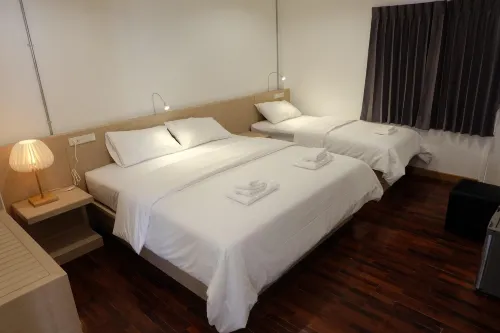 F Plus F Hostel Phòng Photos