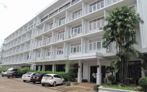 Dusit Hotel Extérieur Photos