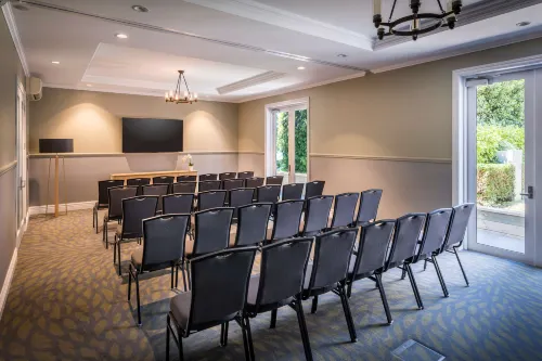 Hilton Lake Taupo Business Facilities Photos