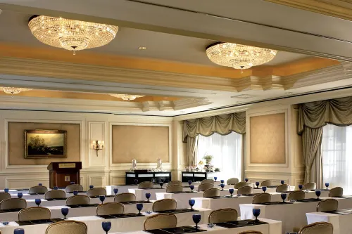 The Ritz-Carlton, Osaka Business Photos