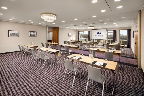 DoubleTree by Hilton Luxembourg Espaces Affaires Photos