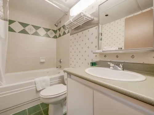 Harrison Lake Hotel Camere Photos