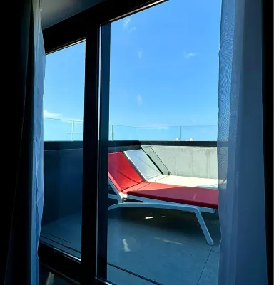 So City Hotel Rooms Photos