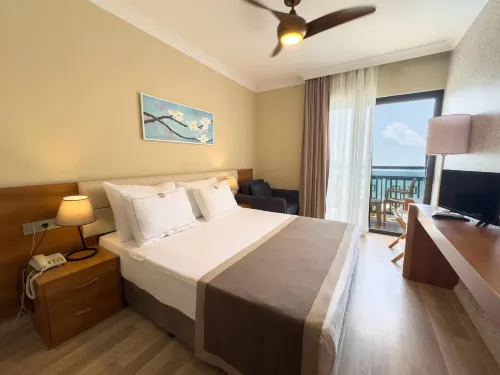 URAS BEACH HOTEL Chambres Photos